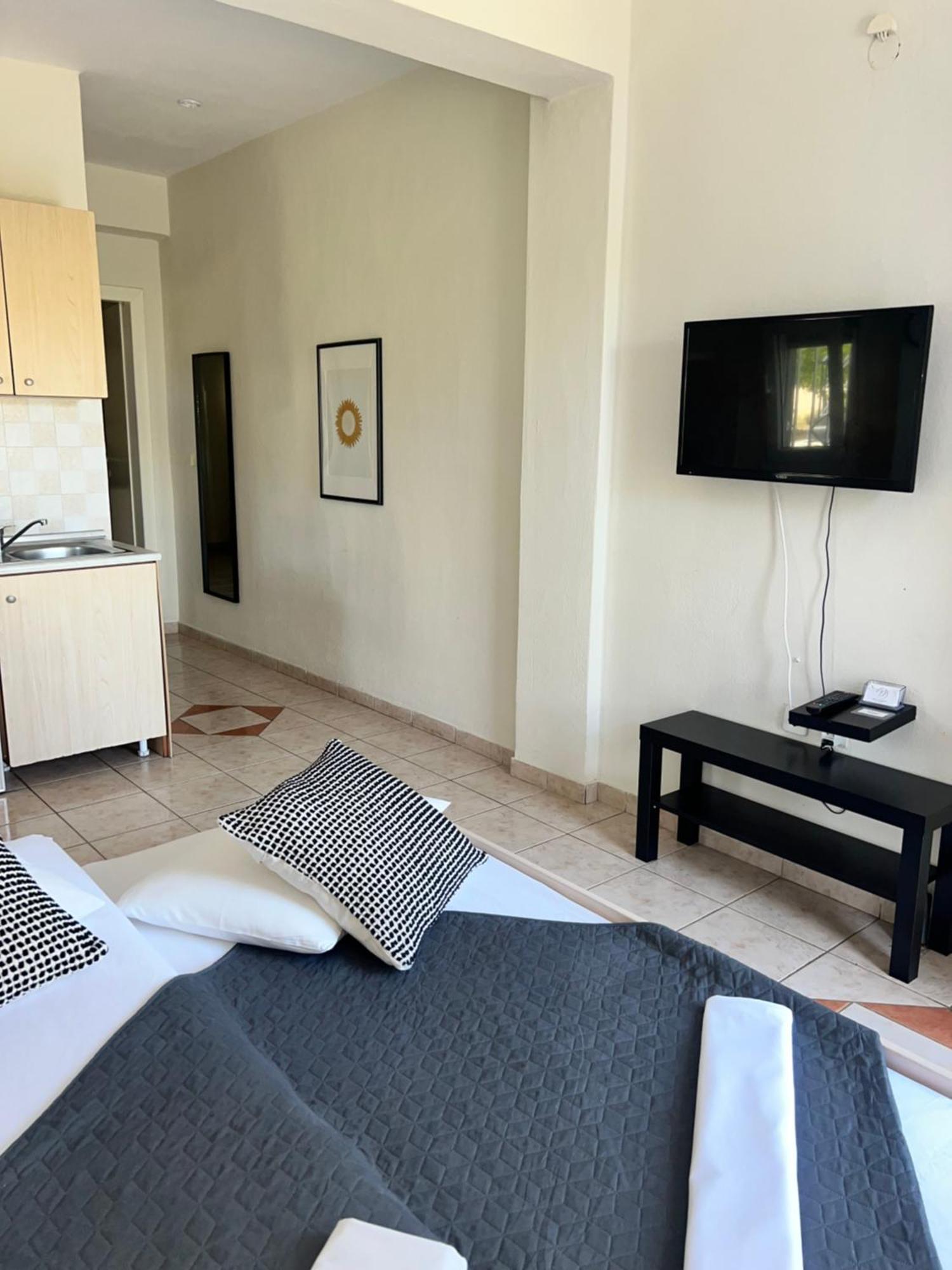 Deres Apartments Chaniotis Exterior foto